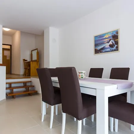 With Parking Space - Krk - 24857 Apartment Punat